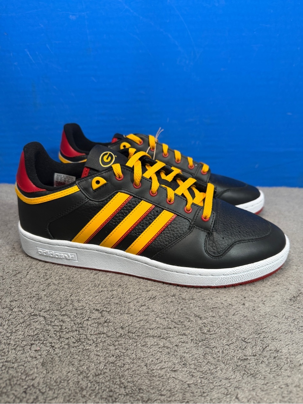 Adidas centennial Grambling NCAA
Brand new